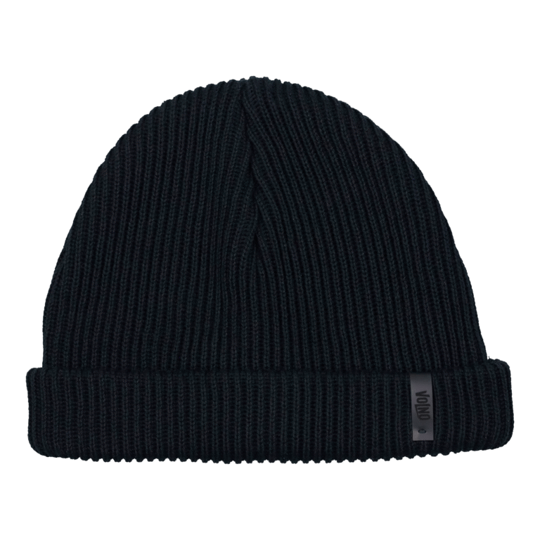 VOLNO LEON. Czarna czapka beanie. Streetwear turbo minimalist.