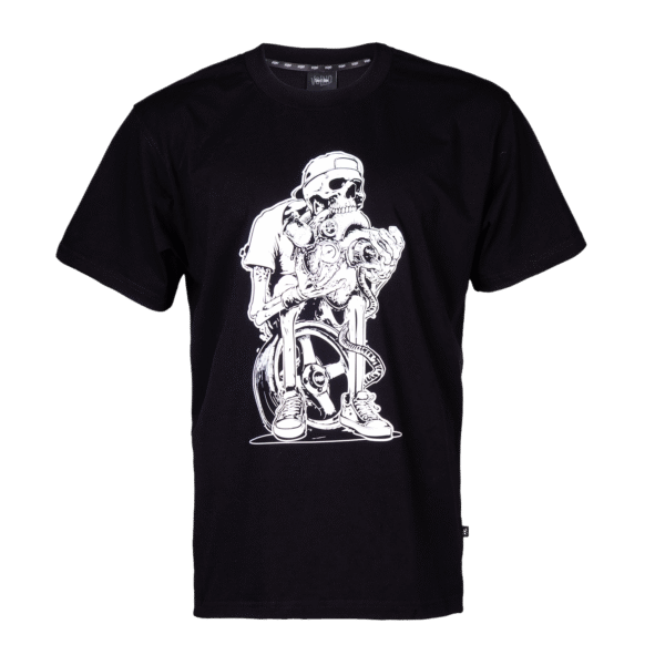 VOLNO HECTOR. Czarna koszulka oversize streetwear, szkielet z mechanicznym sercem w dłoniach